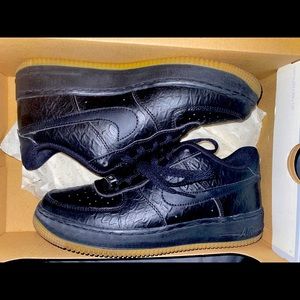 Alligator skin AF1 for the collectors.